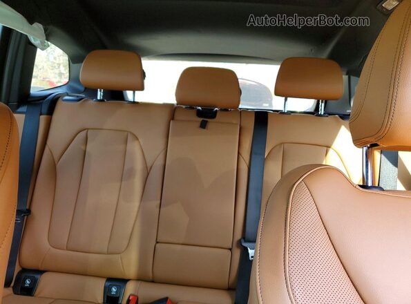 5UX43DP02N9L08925 2022 BMW X3 Black Вид задніх сидінь