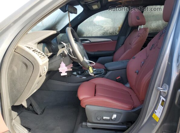 5UX43DP02P9T28093 2023 BMW X3 Gray Вид салону спереду