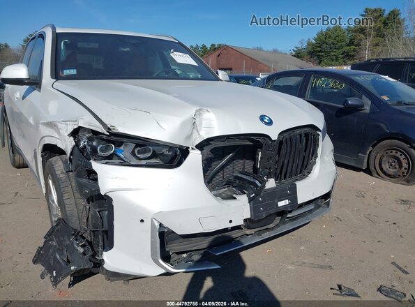 5UX43EU00R9T76897 2024 BMW X5 White წინა ხედი
