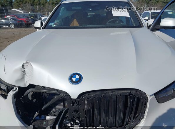 5UX43EU00R9T76897 2024 BMW X5 White უკანა ხედი