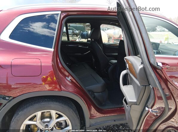 5UX53DP06N9K97335 2022 BMW X3 Red Widok naklejki z numerem VIN