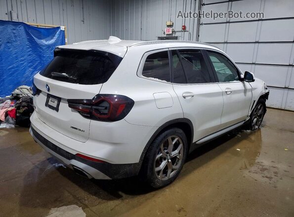 5UX53DP07N9K02555 2022 BMW X3 Белый Задняя правая четверть
