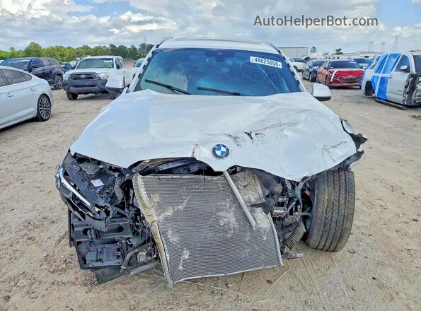 5UX53DP08R9W13386 2024 BMW X3 White Вид спереду