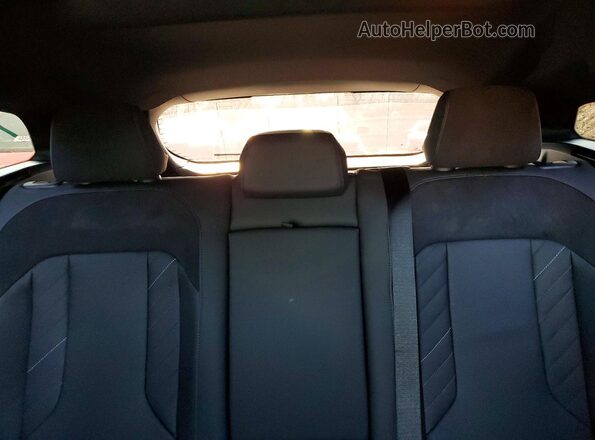 5UX73GP09T9215332 2026 BMW X3 Black Vista de los asientos traseros