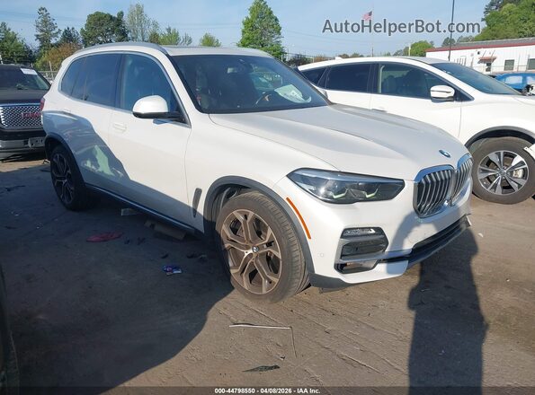 5UXCR4C01LLW63746 2020 BMW X5 White Przód prawy