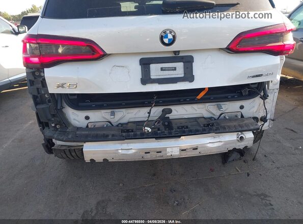 5UXCR4C01LLW63746 2020 BMW X5 White Widok z przodu