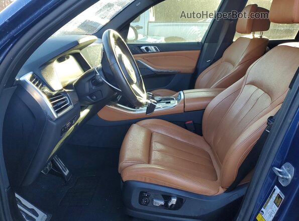 5UXCR6C52KLL04475 2019 BMW X5 Синий Вид салона спереди