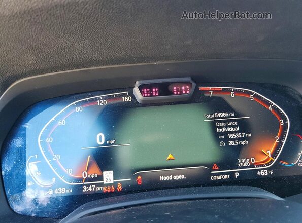 5UXCR6C57KLL03659 2019 BMW X5 Белый Вид щитка приборов