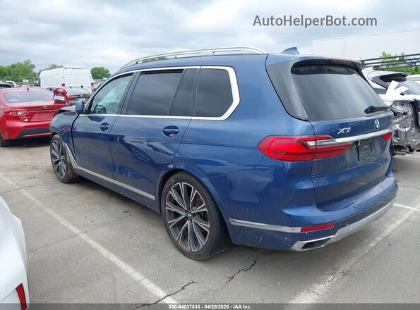 5UXCW2C01M9D85879 2021 BMW X7 Blue Вид задньої частини салону