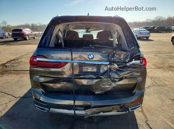 5UXCW2C01N9L61256 2022 BMW X7 Charcoal Vista trasera
