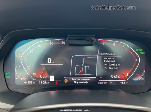 5UXCW2C04L9B20131 2020 BMW X7 Gray Widok tylnych siedzeń
