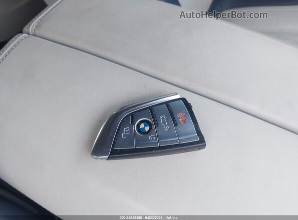 5UXCW2C04L9B43425 2020 BMW X7 Синий Вид панели приборов
