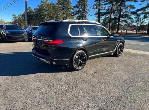 5UXCW2C05L9B19506 2020 BMW X7 Черный Передняя правая четверть