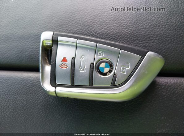 5UXCW2C09M9G16611 2021 BMW X7 Black Vista del salpicadero