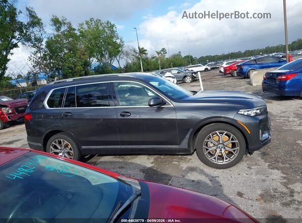 5UXCW2C09M9G16611 2021 BMW X7 Black Vista interior trasera