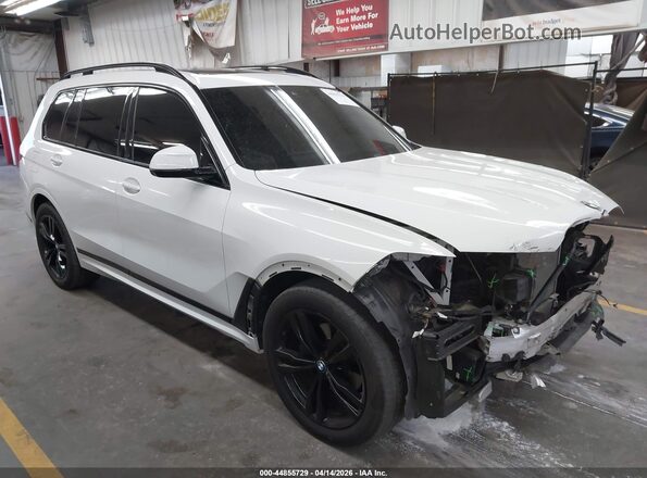 5UXCW2C09N9L77396 2022 BMW X7 White Przód prawy