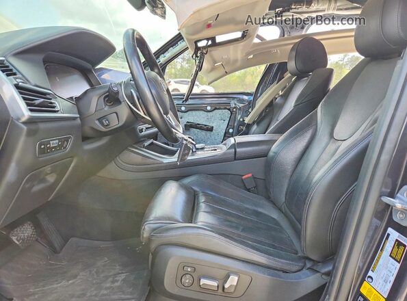 5UXCW2C59KL082101 2019 BMW X7 Черный Вид салона спереди