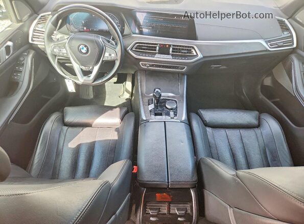 5UXTA6C01M9F74568 2021 BMW X5 Белый Вид панели приборов