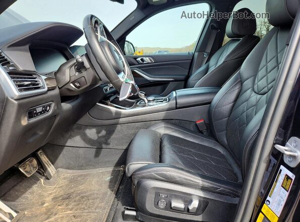 5UXTA6C09P9P96485 2023 BMW X5 Синий Вид салона спереди