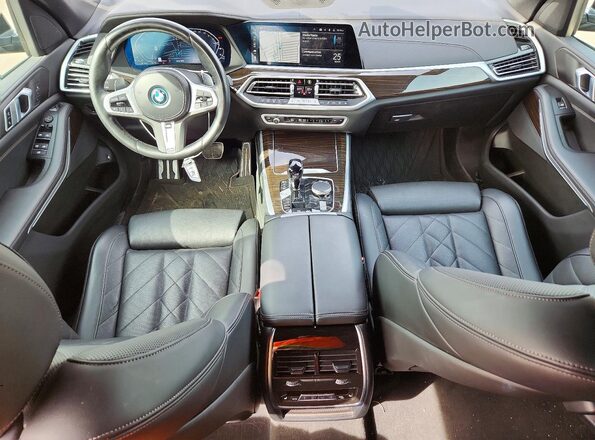 5UXTA6C09P9P96485 2023 BMW X5 Синий Вид панели приборов