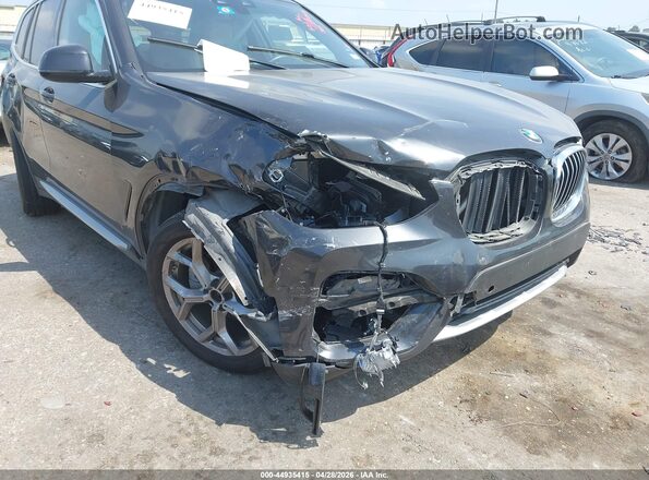 5UXTY3C01LLU72521 2020 BMW X3 Gray Widok z przodu