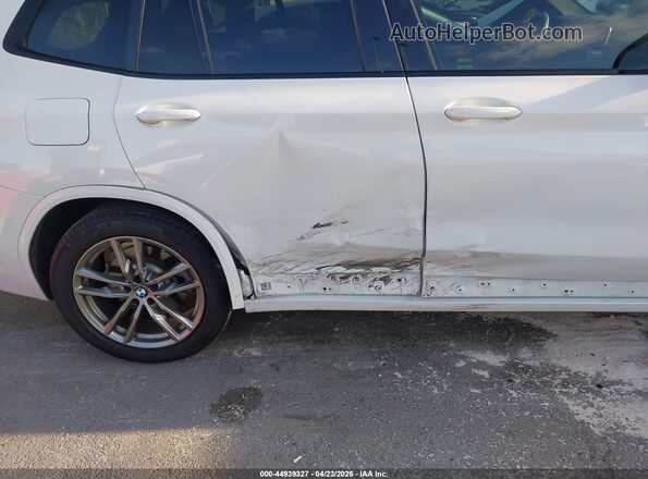 5UXTY3C06L9B39375 2020 BMW X3 White წინა ხედი