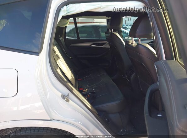 5UXTY3C06L9B39375 2020 BMW X3 White VIN კოდის სტიკერის ხედი