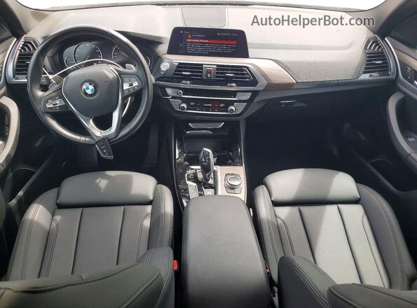 5UXTY5C01L9B75843 2020 BMW X3 White Widok deski rozdzielczej