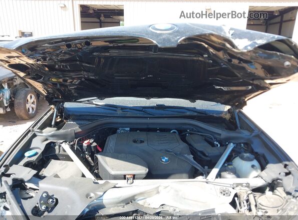 5UXTY5C04LLT33852 2020 BMW X3 Black უკანა ხედი