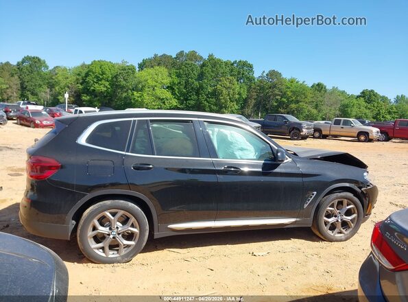 5UXTY5C04LLT33852 2020 BMW X3 Black უკანა სალონის ხედი