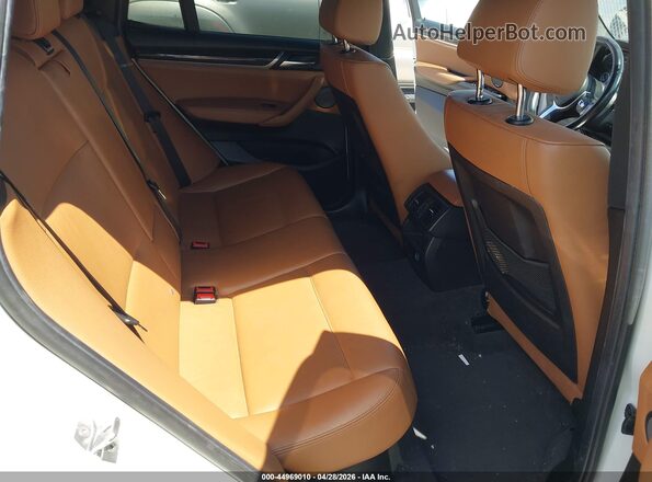 5UXWX7C34H0U44366 2017 BMW X3 Белый Вид наклейки с VIN-кодом