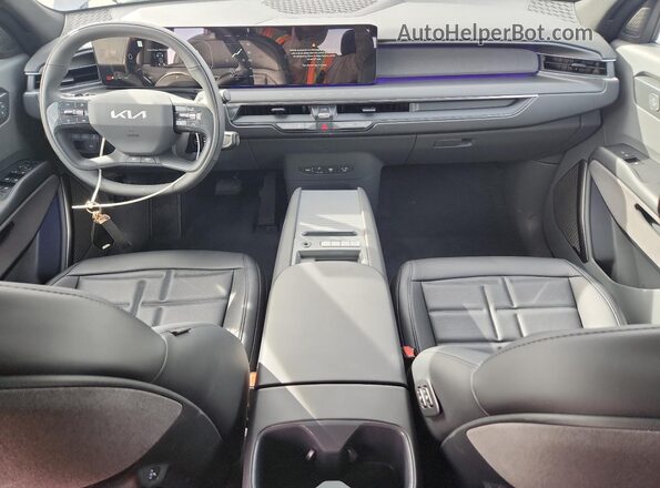 5XYADFS56TG012625 2026 KIA EV9 Gray Widok deski rozdzielczej