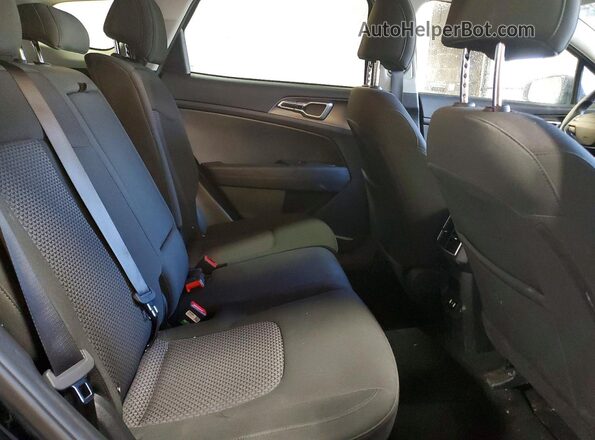 5XYK2CDF9TG363012 2026 KIA SPORTAGE Черный Вид задней части салона