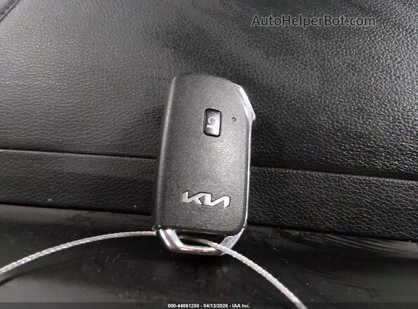 5XYK33DF2RG226127 2024 KIA SPORTAGE Gray Widok deski rozdzielczej