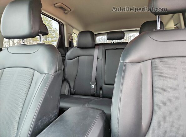 5XYK3CDF4TG328973 2026 KIA SPORTAGE Черный Вид задних сидений