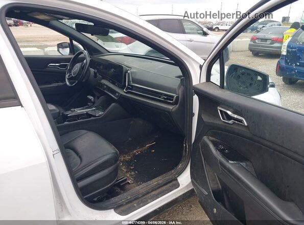 5XYK6CDF0RG221421 2024 KIA SPORTAGE White Widok wnętrza z przodu
