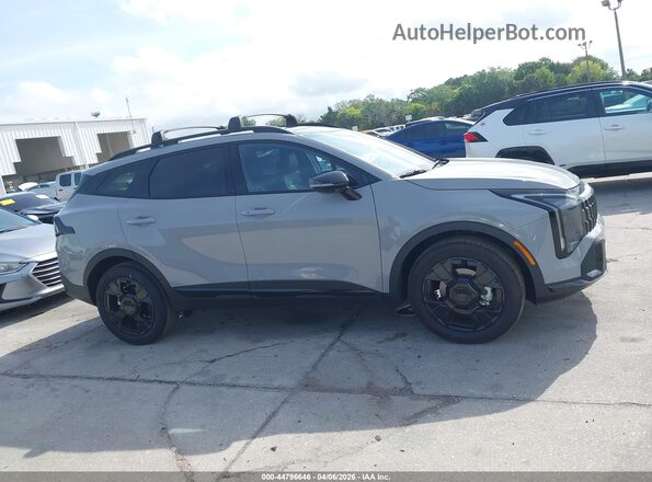 5XYK6CDFXTG350581 2026 KIA SPORTAGE Gray Widok wnętrza z tyłu