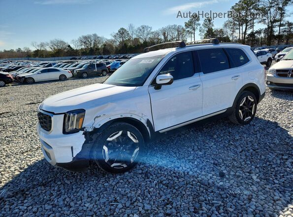 5XYP64GC6RG560097 2024 KIA TELLURIDE White წინა მარცხენა ხედი სამი მეოთხედიდან