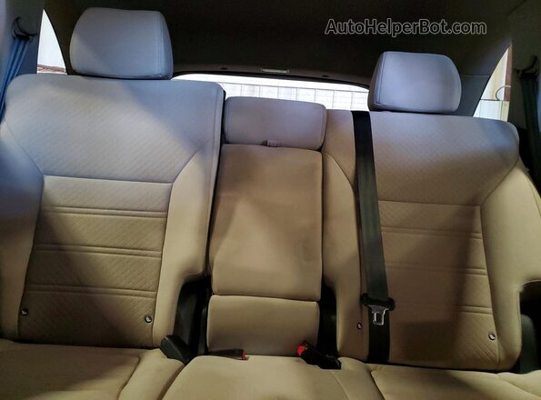 5XYPG4A55JG405486 2018 KIA SORENTO Белый Вид задних сидений