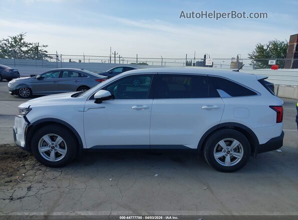 5XYRG4LCXNG085477 2022 KIA SORENTO White 360 interior view