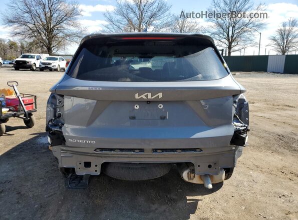 5XYRL4JC9RG278675 2024 KIA SORENTO Silver 