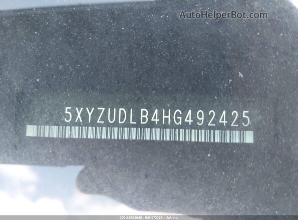 5XYZUDLB4HG492425 2017 HYUNDAI SANTA FE SPORT Orange Widok komory silnika