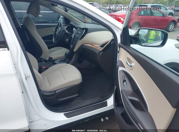 5XYZUDLB5GG312366 2016 HYUNDAI SANTA FE SPORT Белый Вид салона спереди