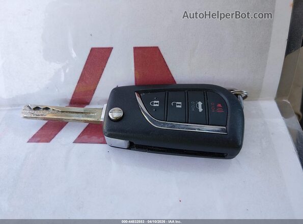 5YFEPMAE3MP270631 2021 TOYOTA LL Red Widok deski rozdzielczej