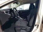 2021 Toyota Corolla Le Белый vin: 5YFEPMAE8MP227788