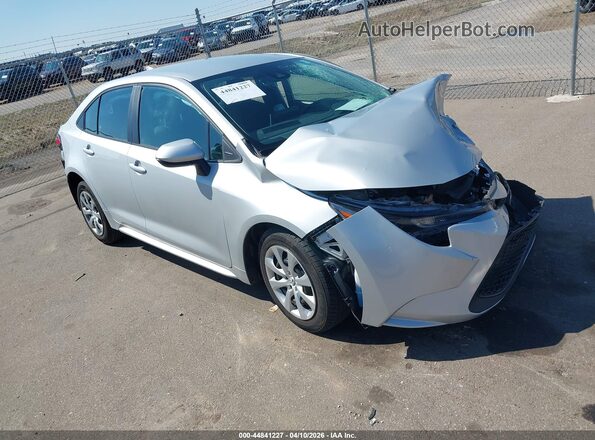 5YFEPMAE8MP251024 2021 TOYOTA LL Серебряный Передняя правая четверть