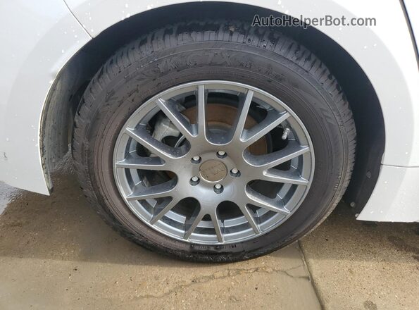 5YFEPMAE8NP320859 2022 TOYOTA LL White 