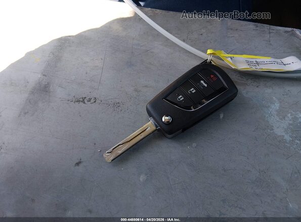 5YFEPRAEXLP135495 2020 TOYOTA LL Dark Blue Vista del salpicadero