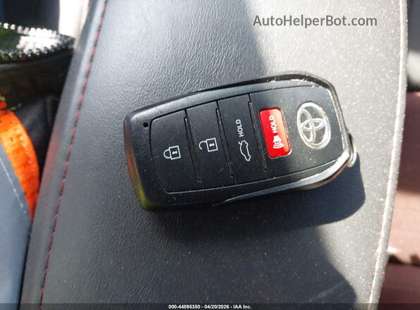 5YFS4MCE3PP155122 2023 TOYOTA LL Silver Widok deski rozdzielczej