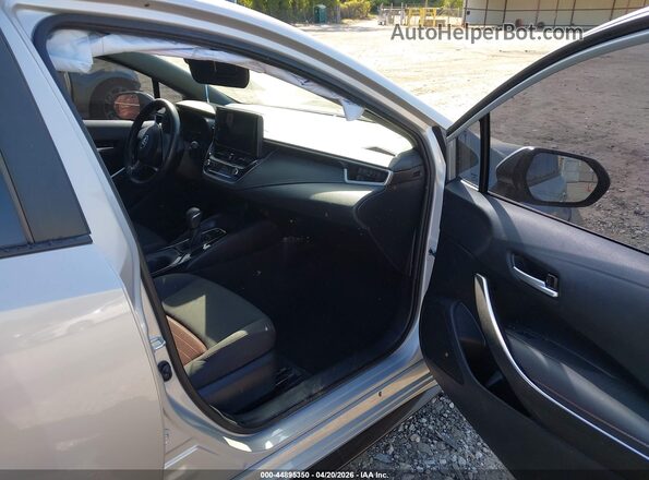 5YFS4MCE3PP155122 2023 TOYOTA LL Silver Widok wnętrza z przodu